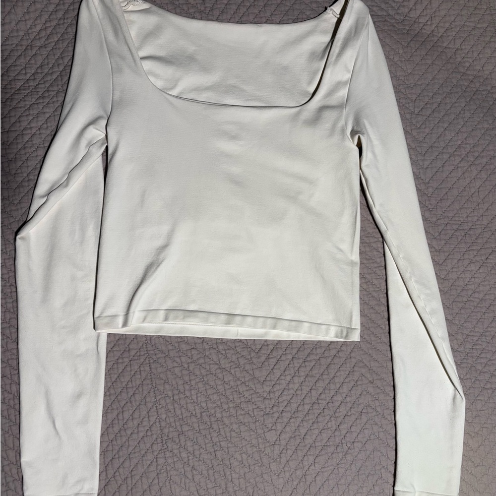 Elegant White Long Sleeve Top
